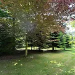 Architectural On 7000 Sqm Nature Plot 度假居