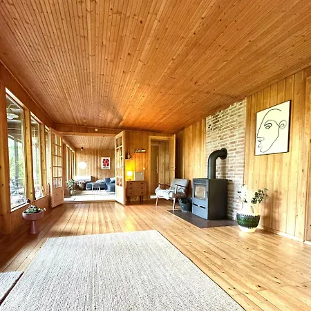 Architectural On 7000 Sqm Nature Plot Casa de Férias *